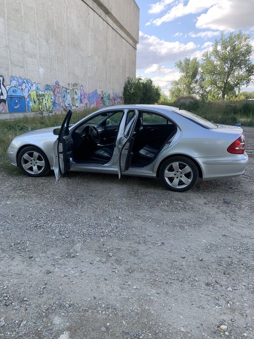 Mercedes E 270 cdi manual 6+1