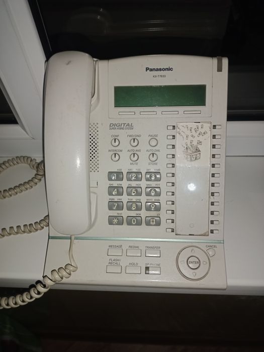 Продам стационарный, цифровой телефон для АТС.