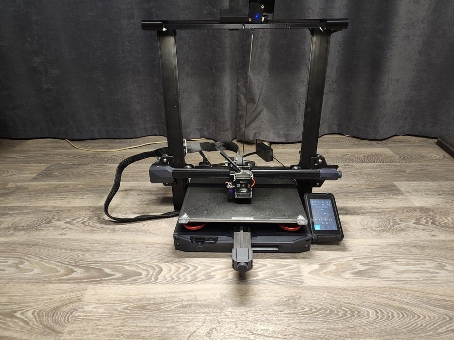 Продам принтер ender 3 s1 plus