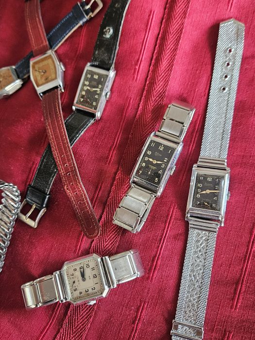 Колекция от 10  ръчни часовници арт деко 1940г.