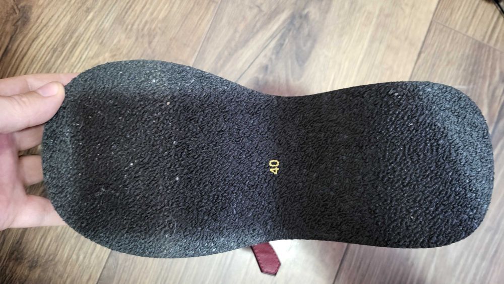 Pantofi de damă noi