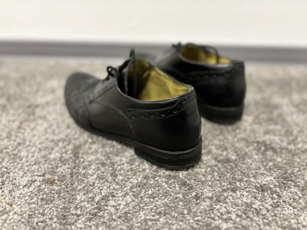 Pantofi eleganti 39 interior 25 cm negru piele