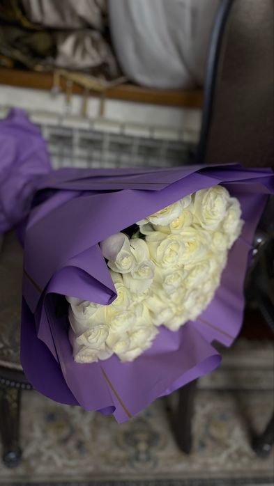 цветы по 8к, свежие, сегодня получили)