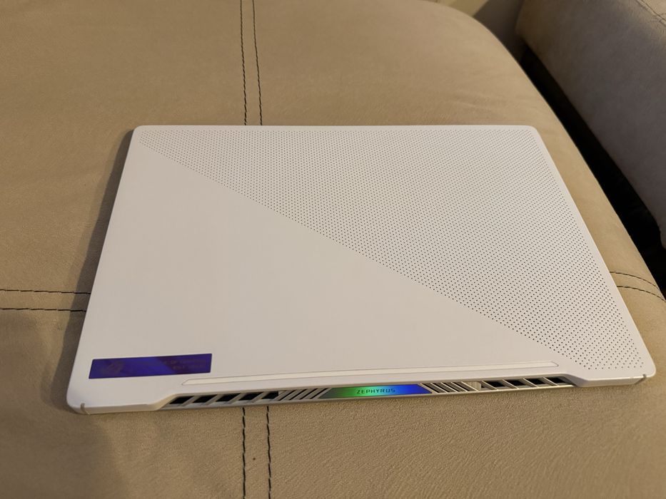 Laptop Gaming - ROG Zephyrus G14 (RTX3060)+ Headset Casti
