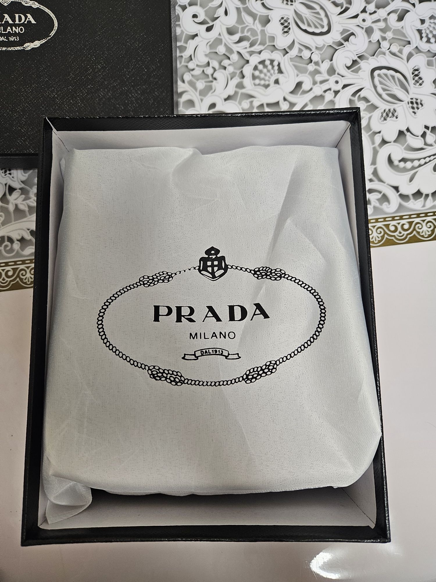 Сумка почтальон PRADA