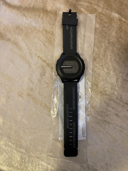 Чисто нов мъжки спортен часовник