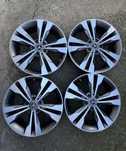 Vand jante originale Mercedes bicolore pe 18”