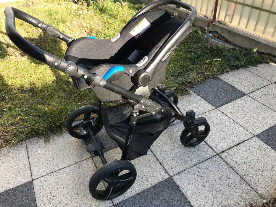 Carucior Venicci 3 in 1 Cadru Landou Scoica Scaun + accesorii
