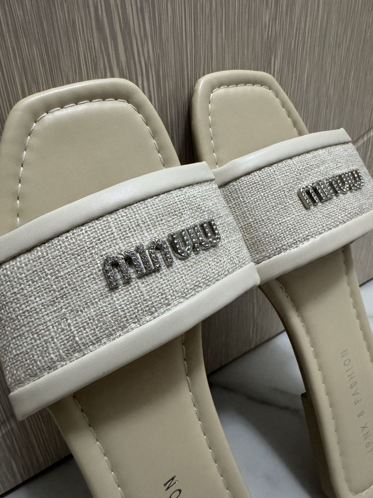 Дамски чехли Miu Miu