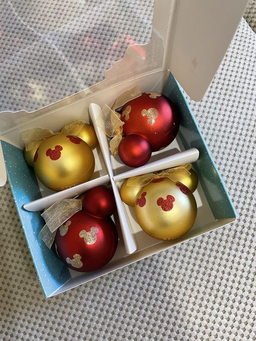 Diverse seturi noi globuri Mikey