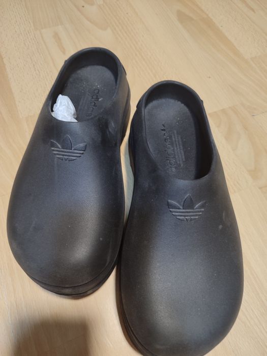 Сабо Адидас  тип крокс