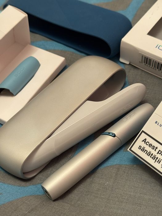 Vand Iqos + accesoriile din poze
