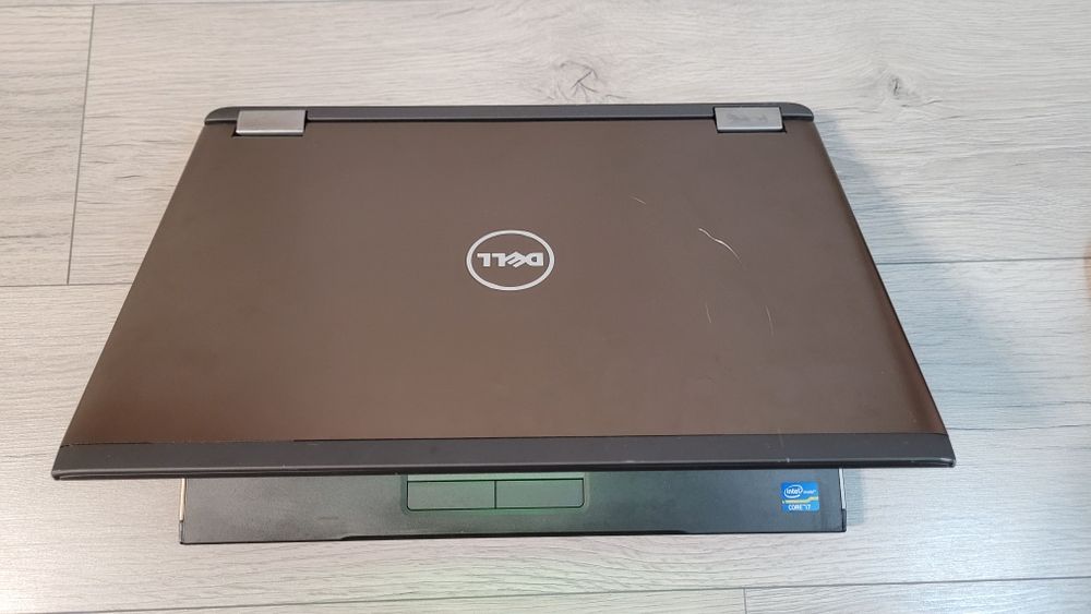 Laptop Dell Vostro i7 3632QM 2.2 GHz / 8 GB / 640 +32 GB