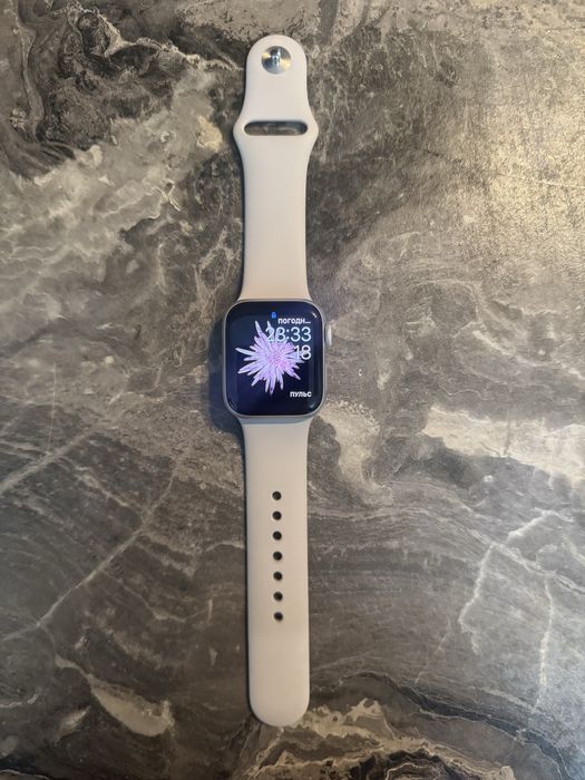 Apple Watch SE (GPS, 2‑го поколения)