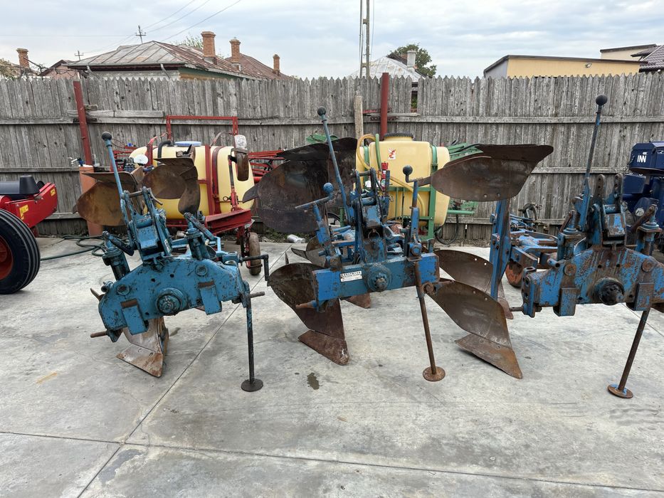 Plug/pluguri doua brazde,2 cormane reversibil automat