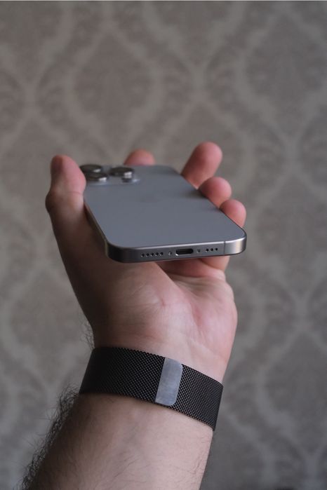 iPhone 15Pro 256gb Dual-Sim Отличный полный комплект