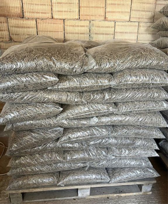 Producatori Peleti Albi Rasinoase calitate A1 Oferim Transport Oriunde