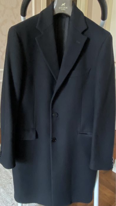 Мужское пальто Trussardi