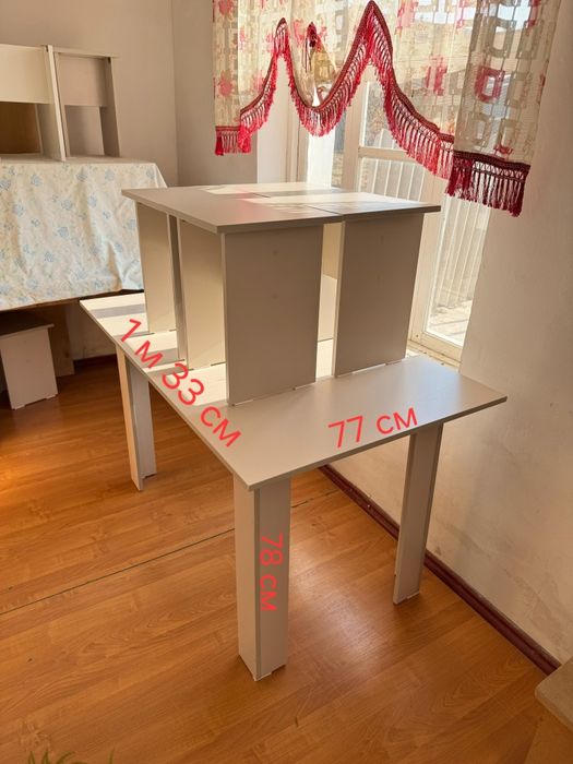 Кухонный стол новый