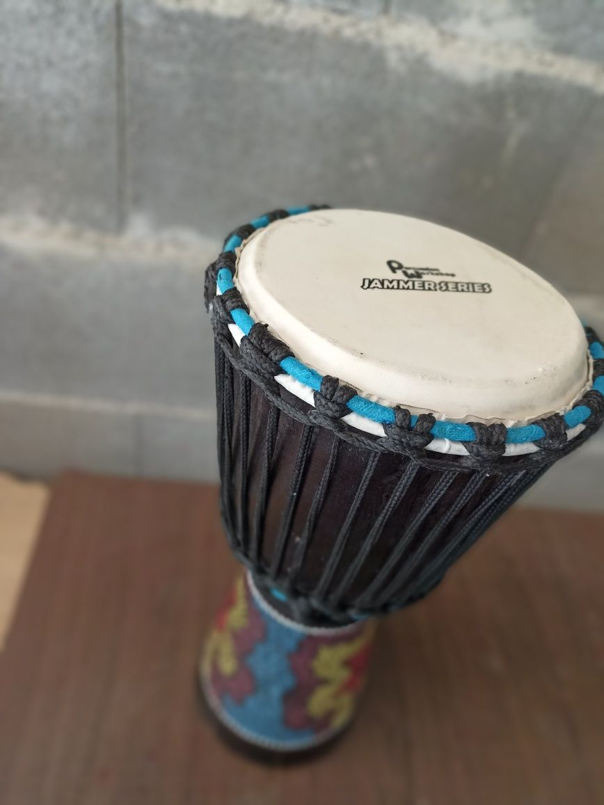 Африканско джембе.  Percussion Workshop 10" Head Jammer Djembe