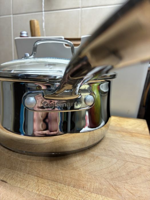 Cratita /oala pentru sos 2.8 L Cuisinart noua