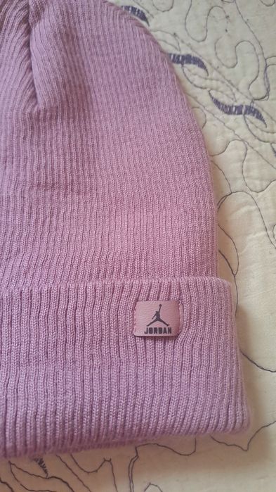 Set fular și căciulă Jordan