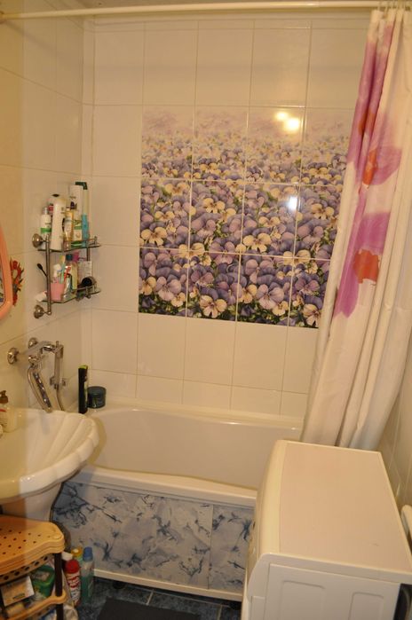 Продам 3-х комнатную мебелированную квартиру в центре, М.Горького 82