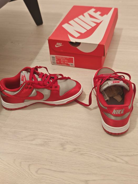 Adidași Nike Dunk Low - NOI- mărime 35,5