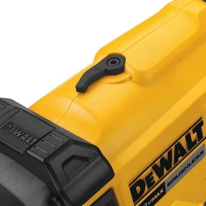 Акумулаторен Такер DeWALT DCN890N 18V XR