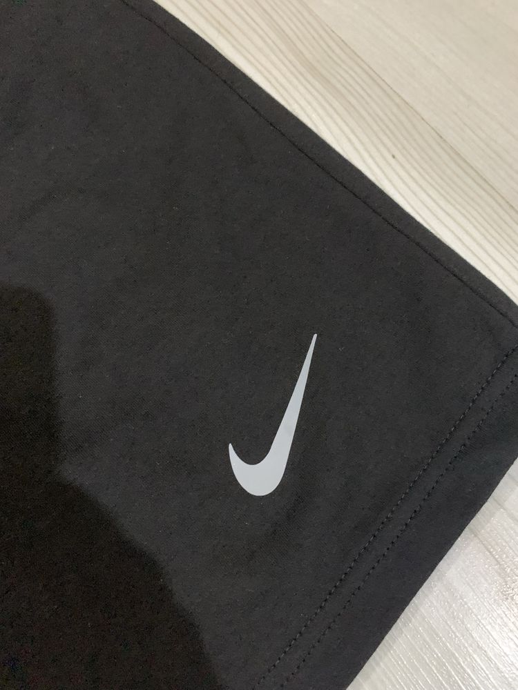 Къси гащи Nike Dri-Fit