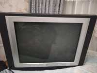 Телевизор продается б.у.