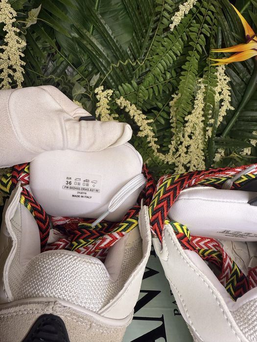 Lanvin Curb Suede White Grey