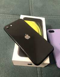 Продам iphone se 2020