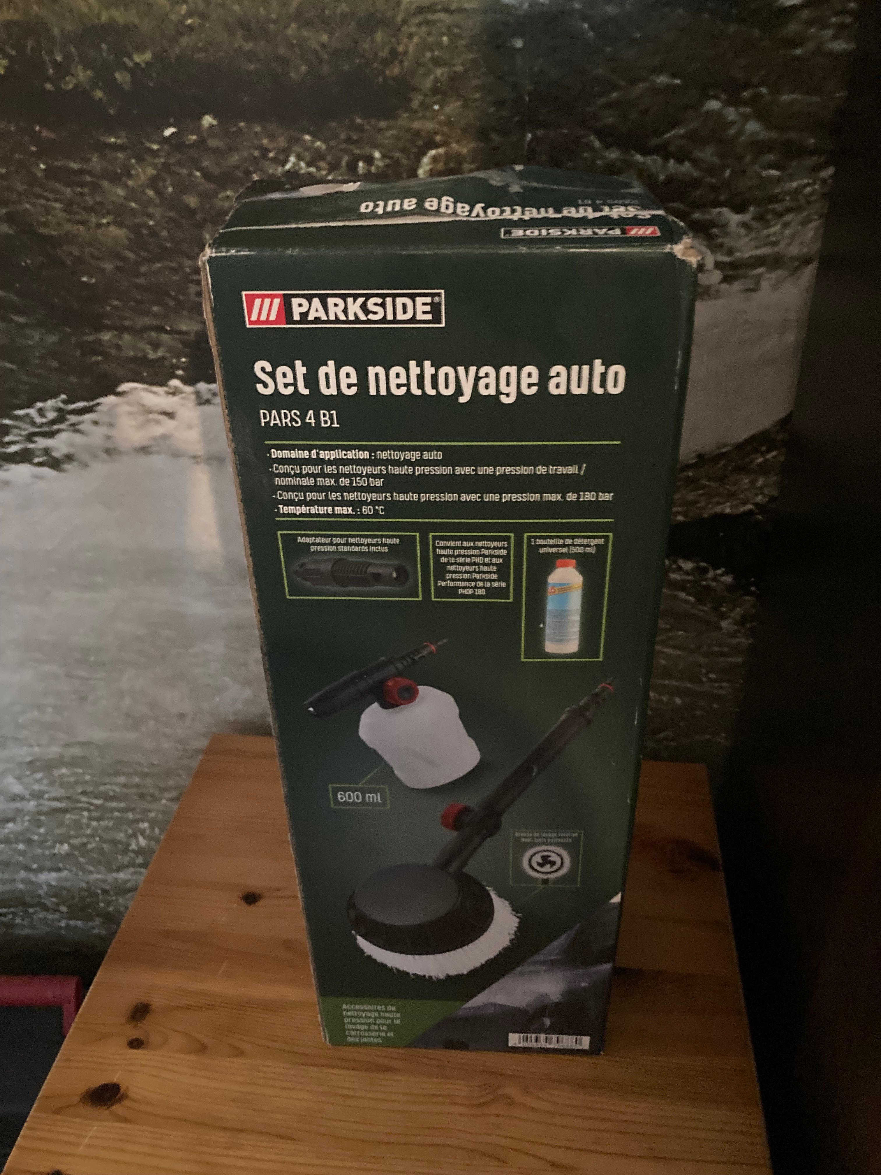 Водоструйка парксайд + четка и пистолет за препарат