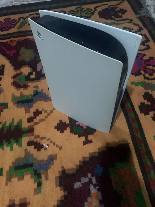 Playstation 5 utilizat