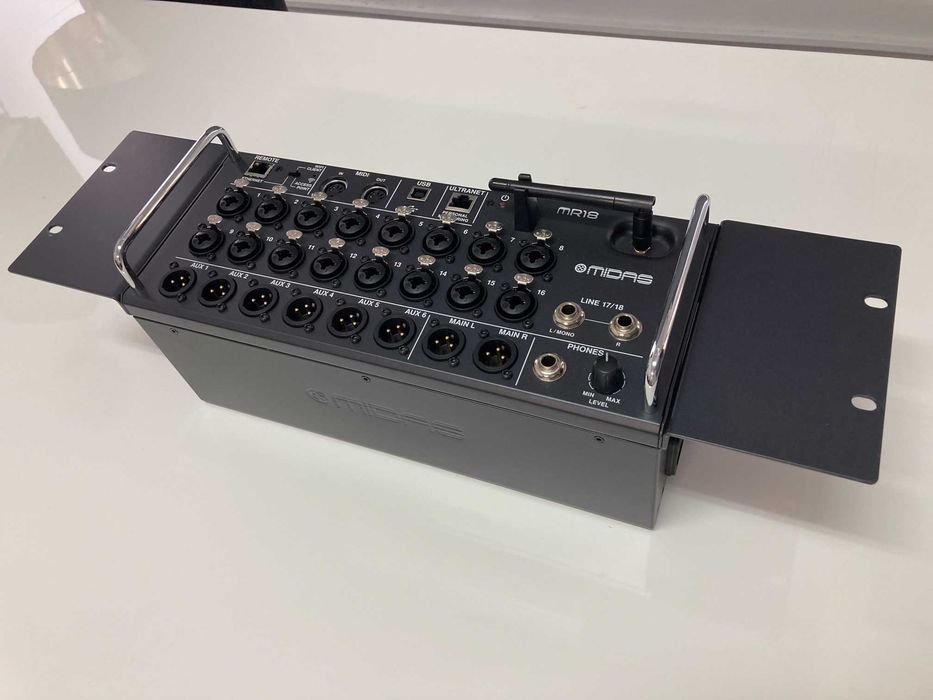 Mixer MIDAS MR 18