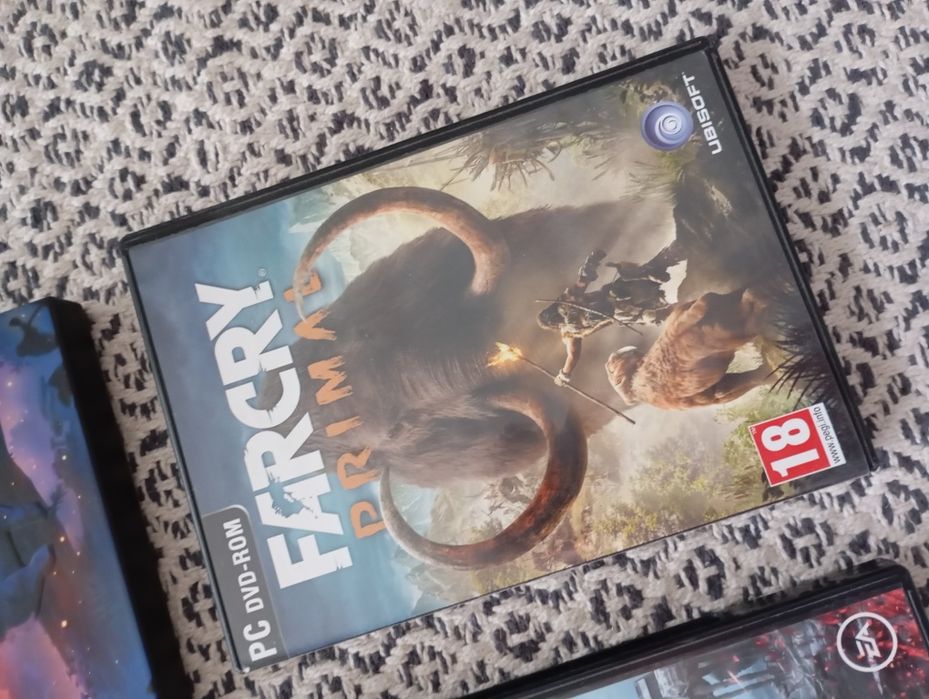 Jocuri PC Xbox 360 play station dvd games Vodafone FIFA star wars