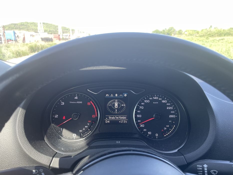 AUDI A3 1.6 Tdi Automat