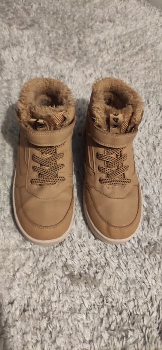 Маратонки водоустойчиви/ waterproof