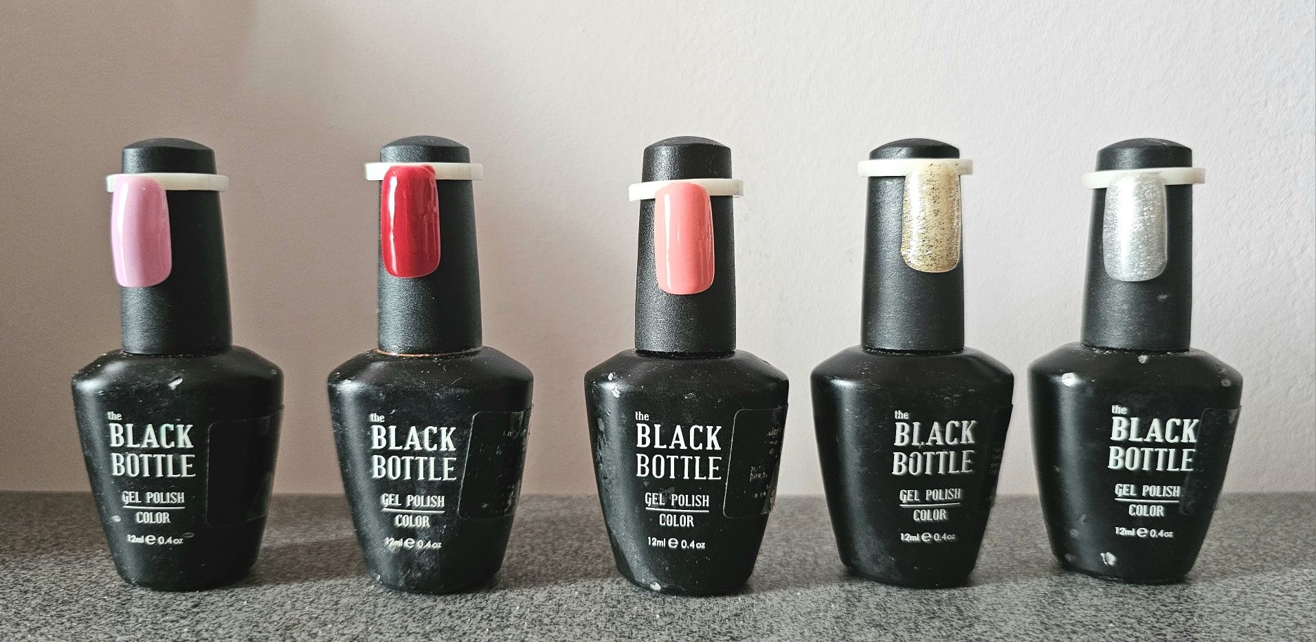 Гел лакове на The black bottle