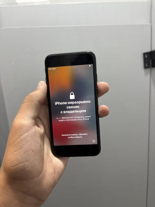 iPhone 7 в идеальном состоянии, разблокировка