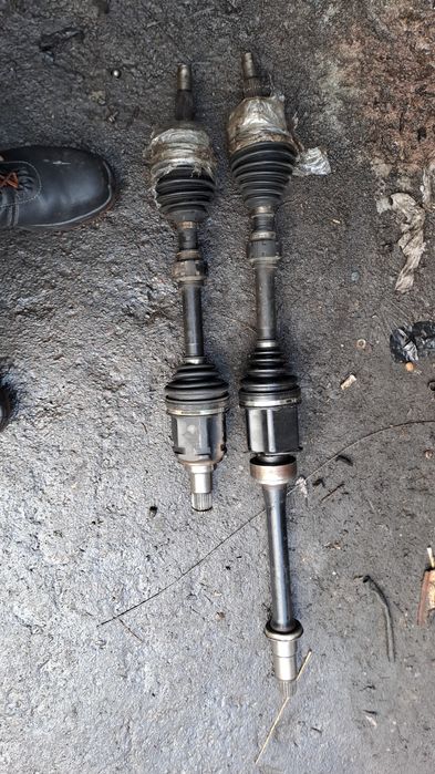 Граната. привод зборе на Лексус РХ300