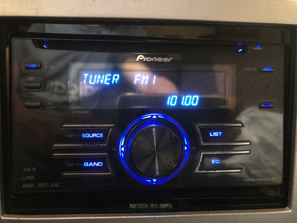 Pioneer FH-P6050UB магнитола (магнитофон) сотилади
