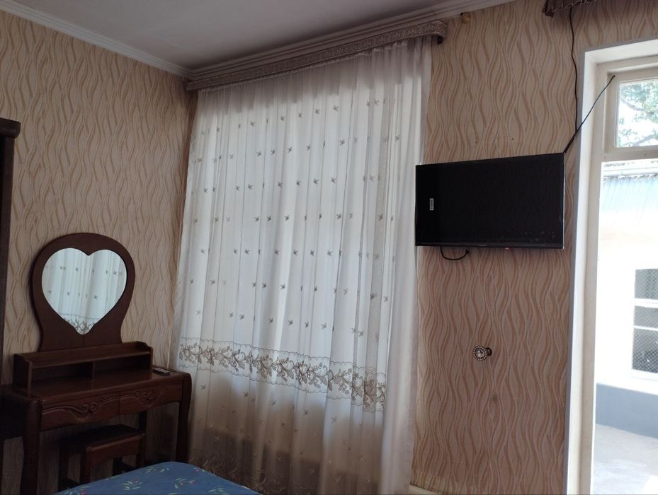 Чорсу базар аренда Участок 4 ком