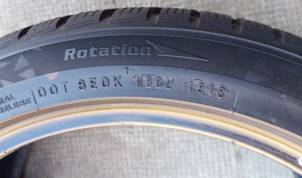 Set 2buc 215/45 R17 91V XL Nexen Win Guard Sport 2 M+S iarnă