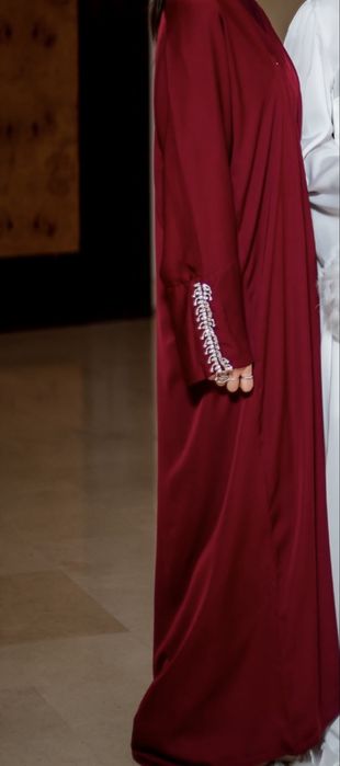 Абая накидка бордового цвета
