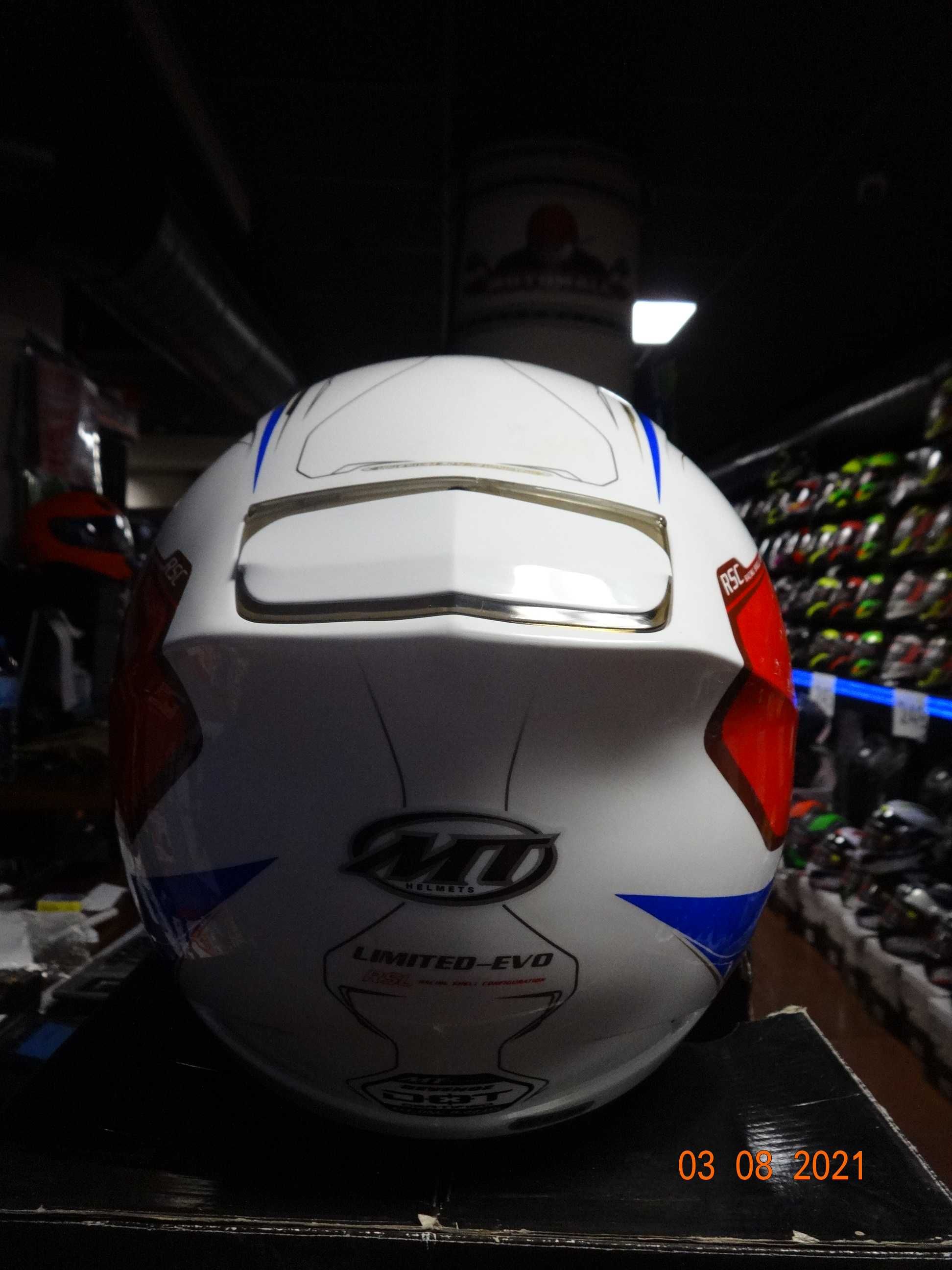 каска MT Helmets каска Revenge различни разцветки пистова мото каска