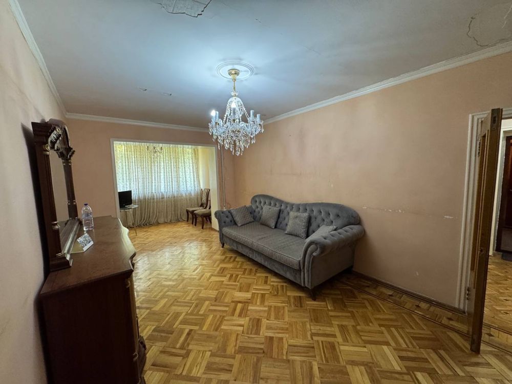 Метро космонавтов Продается квартира 4х ком 90м2 77 серия МВД корзинка