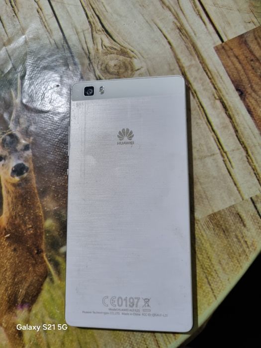телефони Huawei P8 lite
