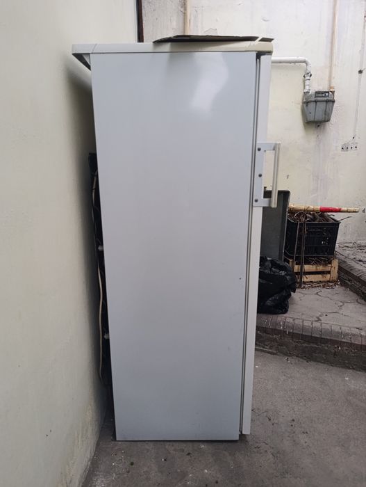 Холодильник рабочая